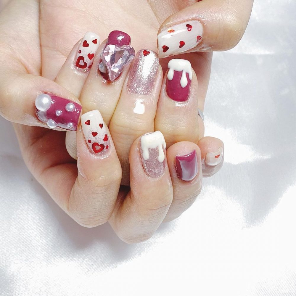 10 Most Gorgeous valentines day nails For 2022