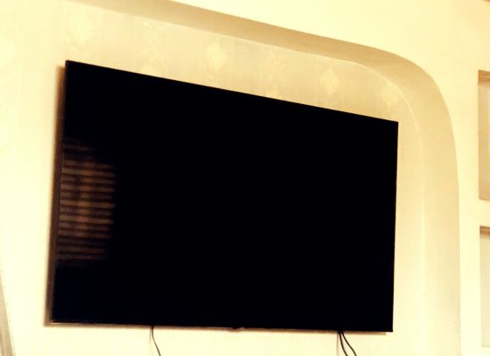 A Step-by-Step Guide For Cleaning a Flat Screen TV