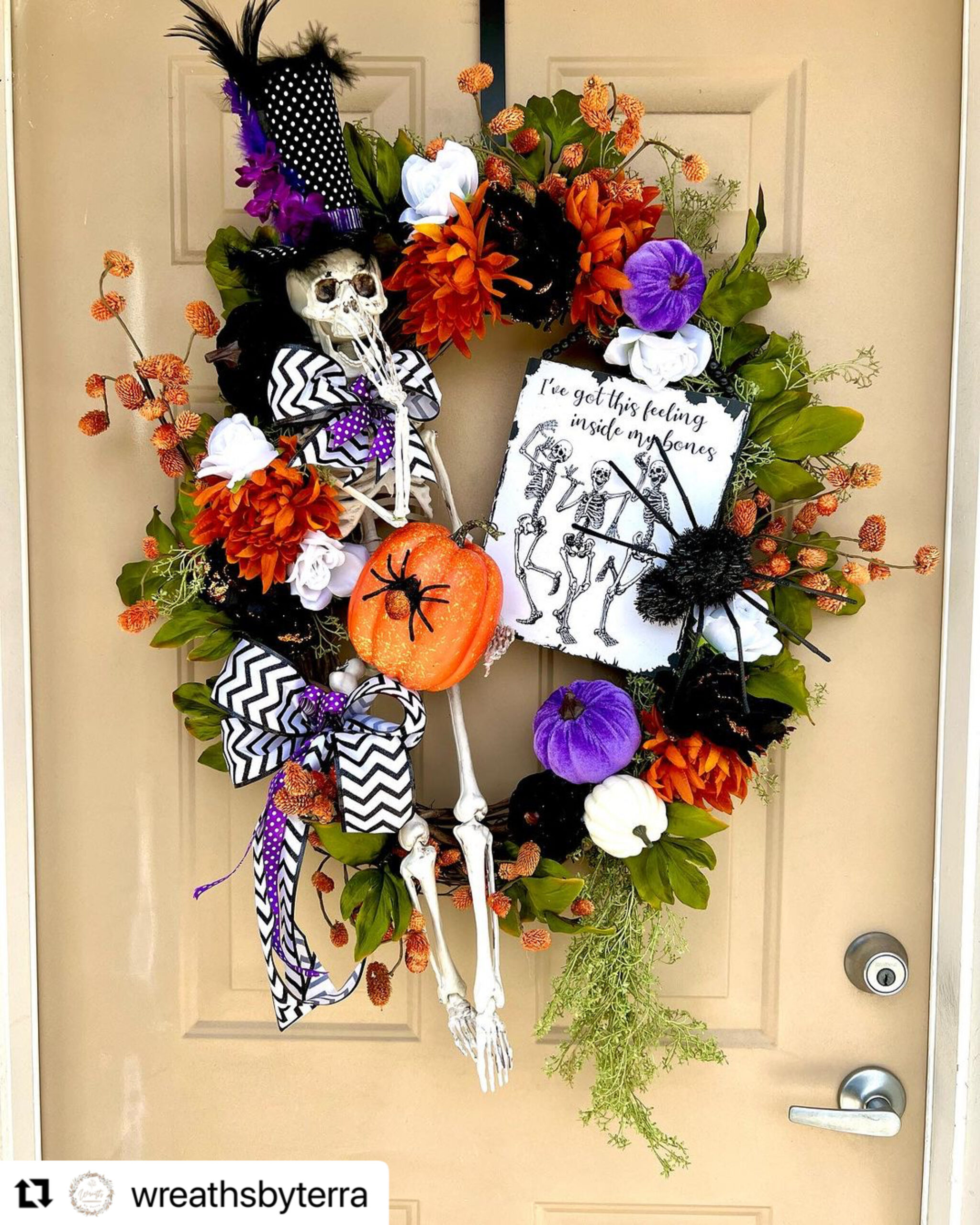 150 Spooktastic Halloween Wreaths Ideas