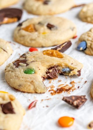 halloween candy cookie 