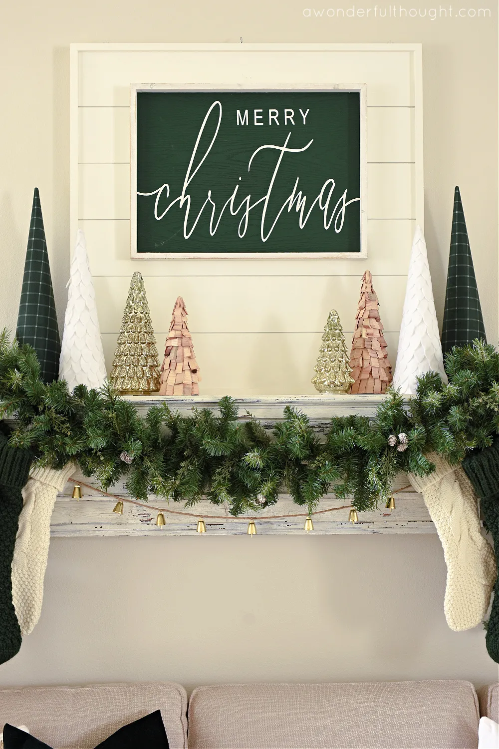 25 Cute Green & Gold Christmas Decor Ideas