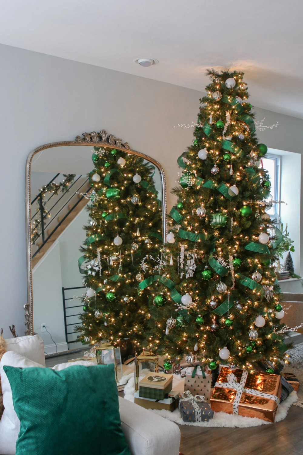 25 Cute Green & Gold Christmas Decor Ideas