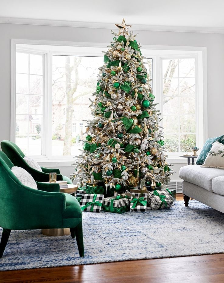 25 Cute Green & Gold Christmas Decor Ideas