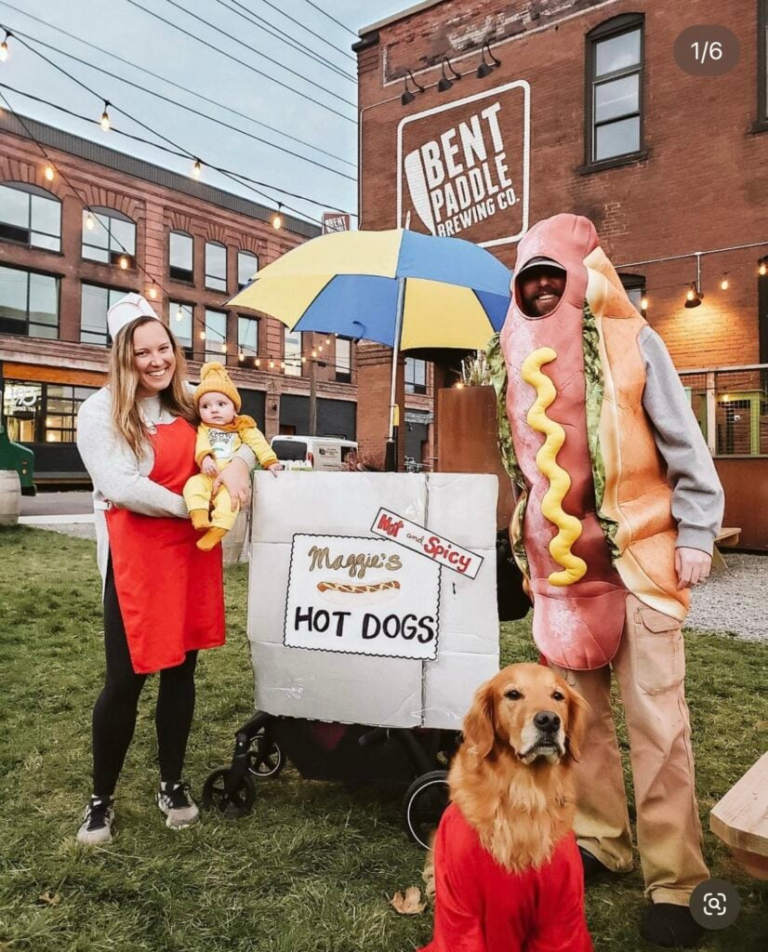 50-best-family-halloween-costumes-for-3-people