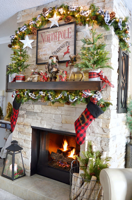 50 Trendy Christmas Mantel Fireplace Decor Ideas