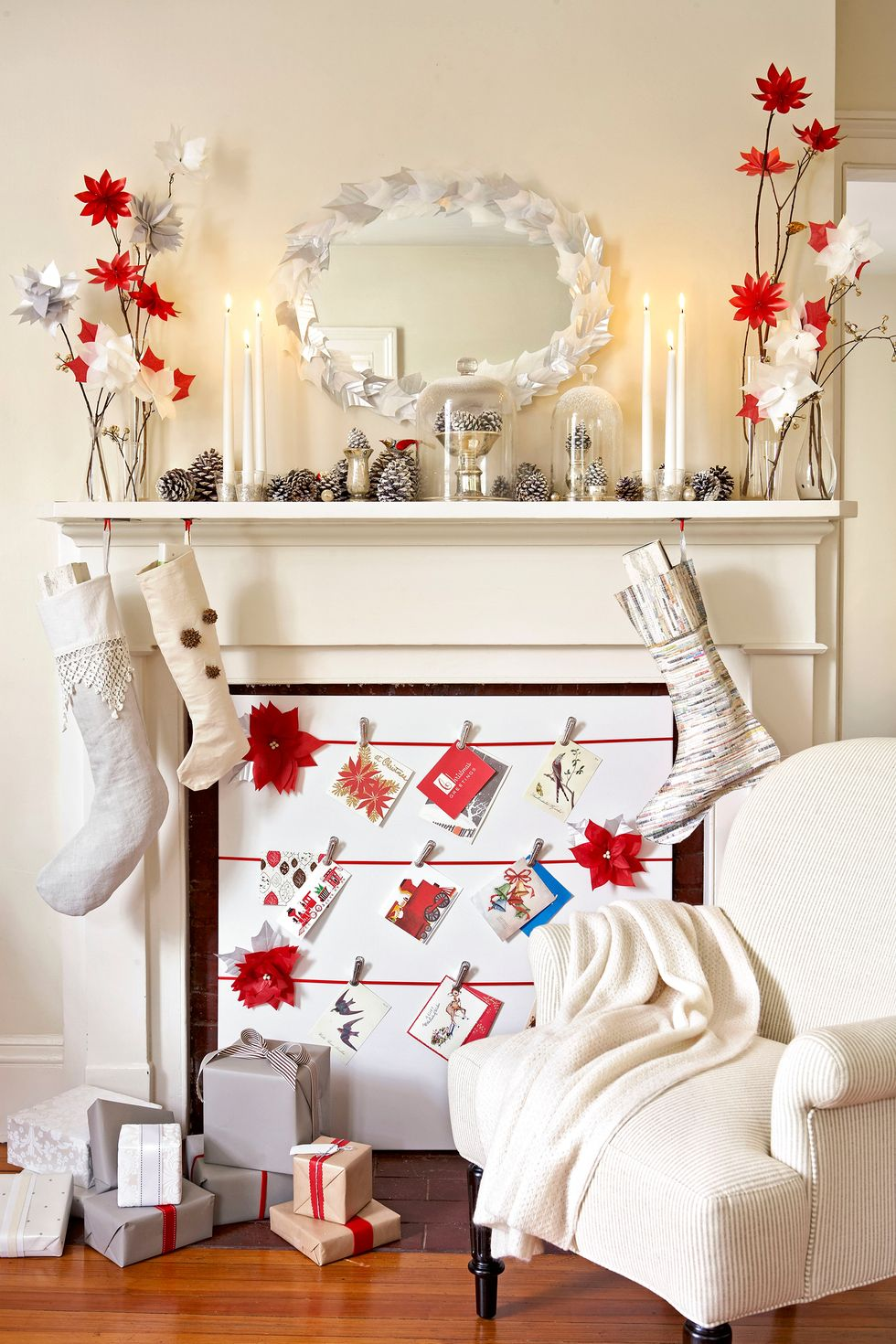 30 Christmas Decor Ideas For Living Room