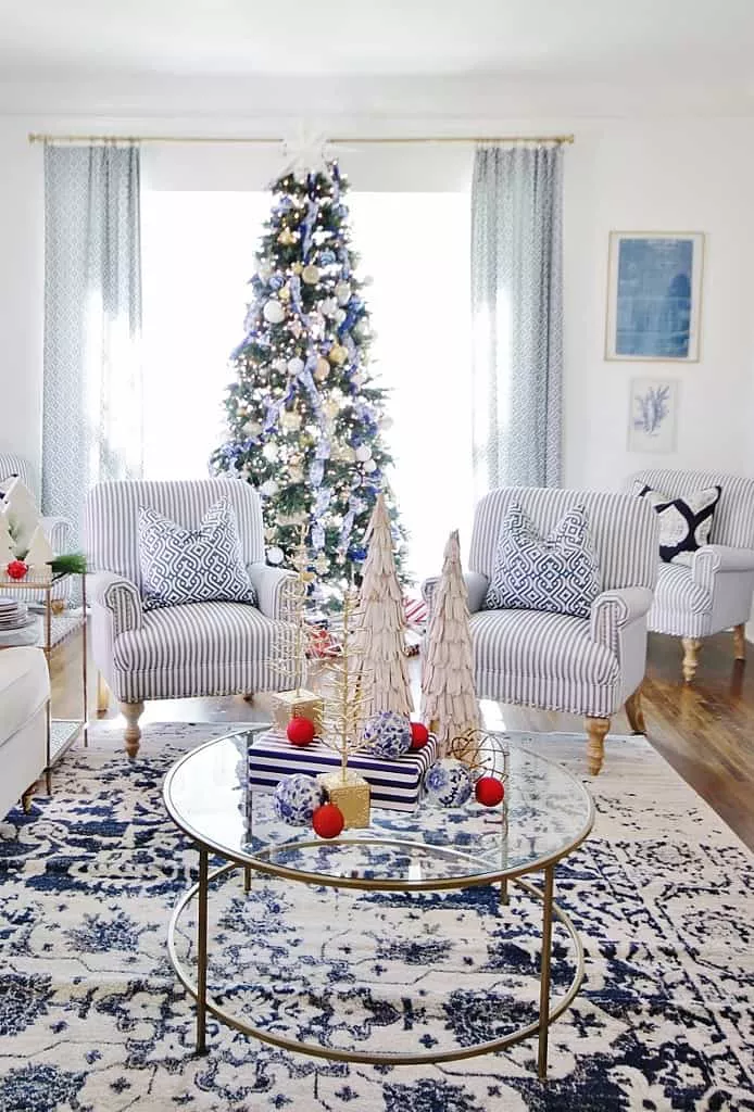 30 Christmas Decor Ideas For Living Room