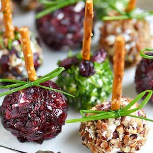 151 Irresistible Christmas Appetizers for Party