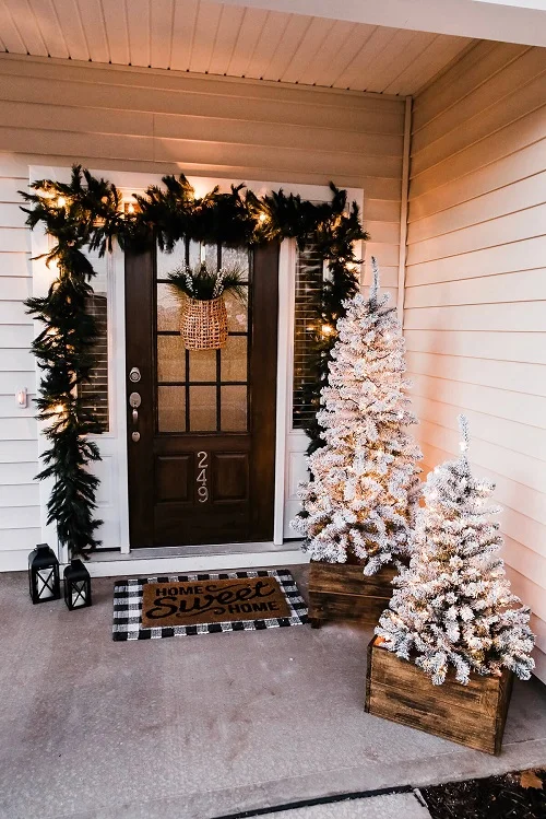 Cozy Winter Front Porch Decor Ideas