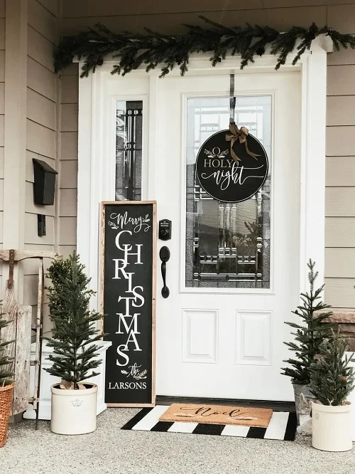 Cozy Winter Front Porch Decor Ideas