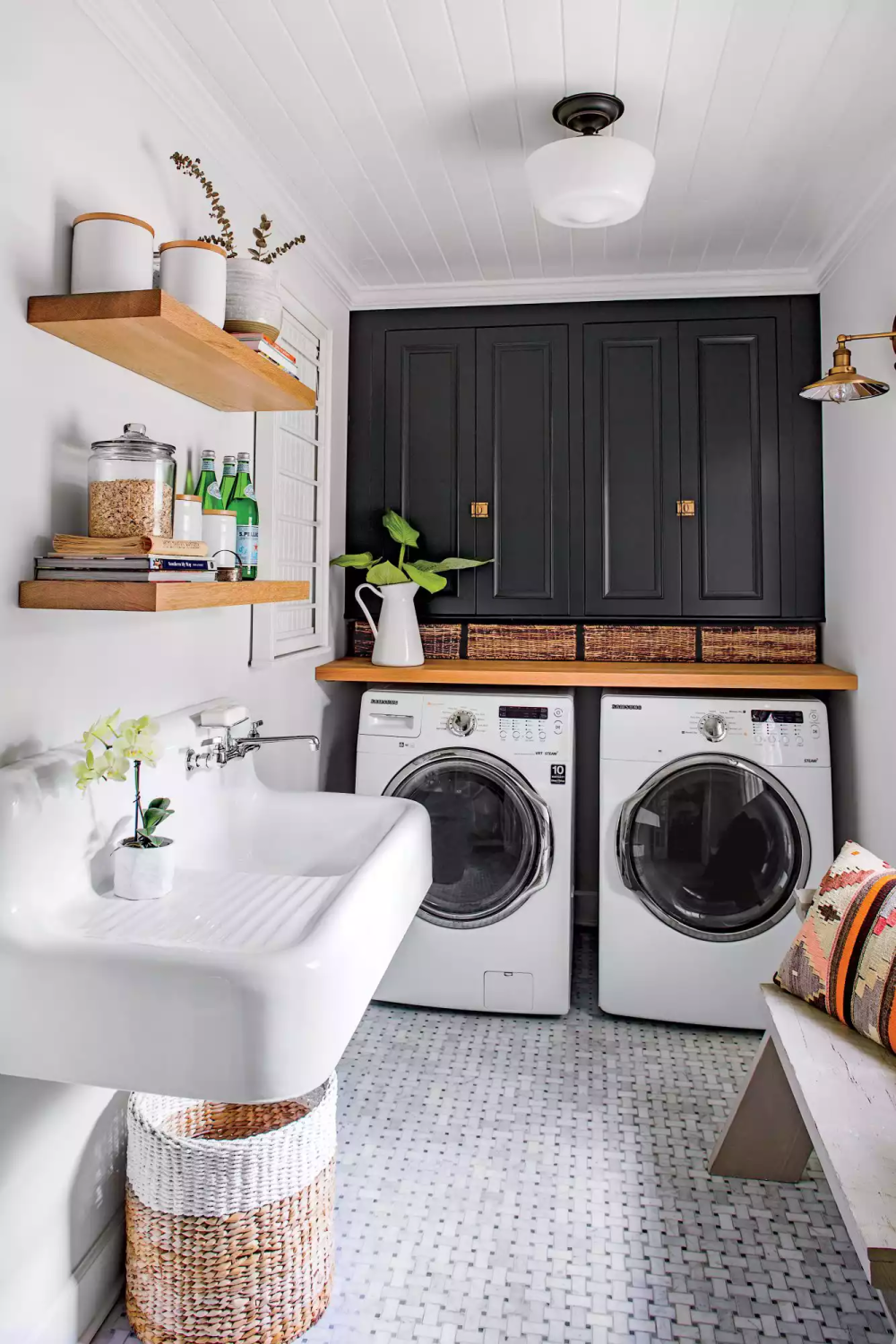 20 Modern Farmhouse Laundry Room Ideas