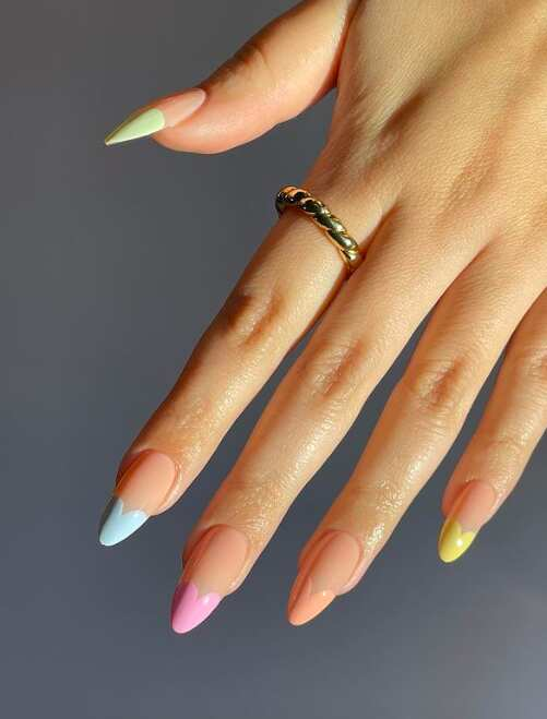 25 Multi-Colored Pastel Nail Design Ideas