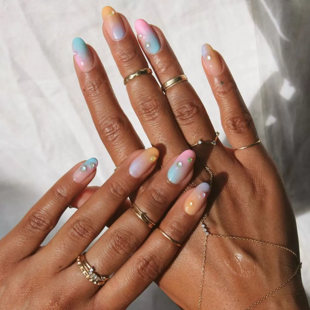 25 Multi-Colored Pastel Nail Design Ideas