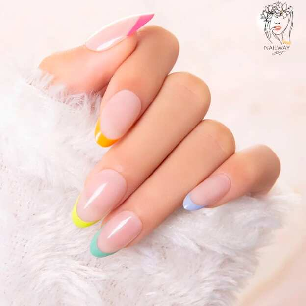 25 Multi-Colored Pastel Nail Design Ideas