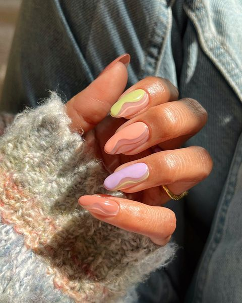 25 Multi-Colored Pastel Nail Design Ideas