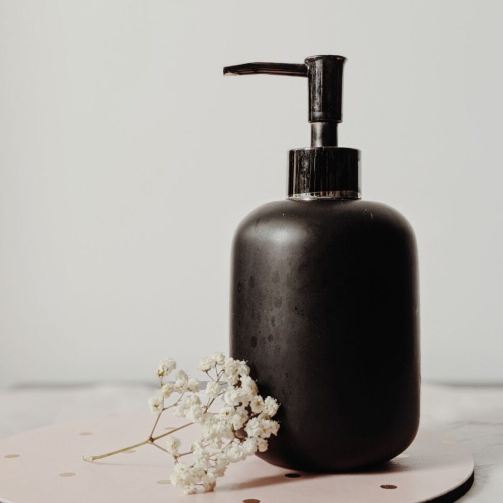 My Easy Bathroom Cleaning Hacks That Makes My Space a Total Shine